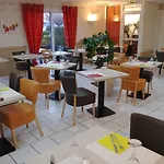 Hotel Logis Altina 2*