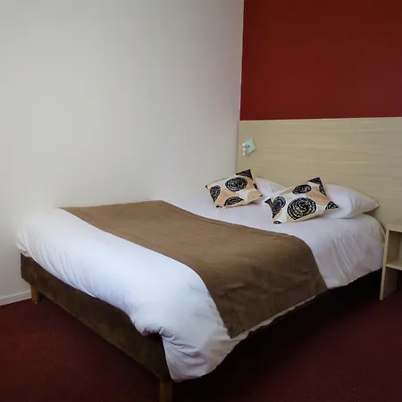 Hotell Logis Altina Pacy-sur-Eure