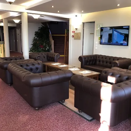 Logis Altina מלון 2*