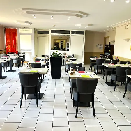 Altina Hotel Pacy-sur-Eure