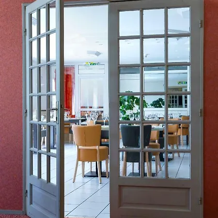 Altina Hotel Pacy-sur-Eure