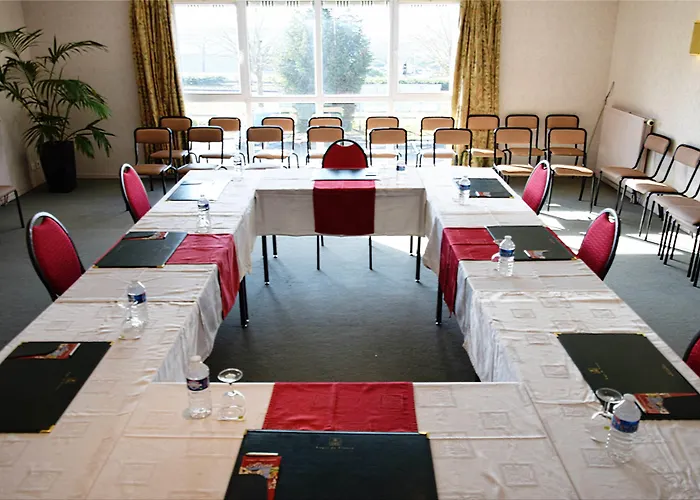 Ξενοδοχείο Logis Altina 2*