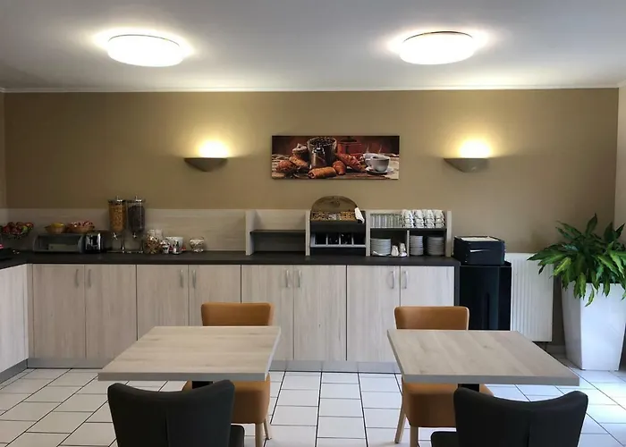 Logis Altina Ξενοδοχείο 2*